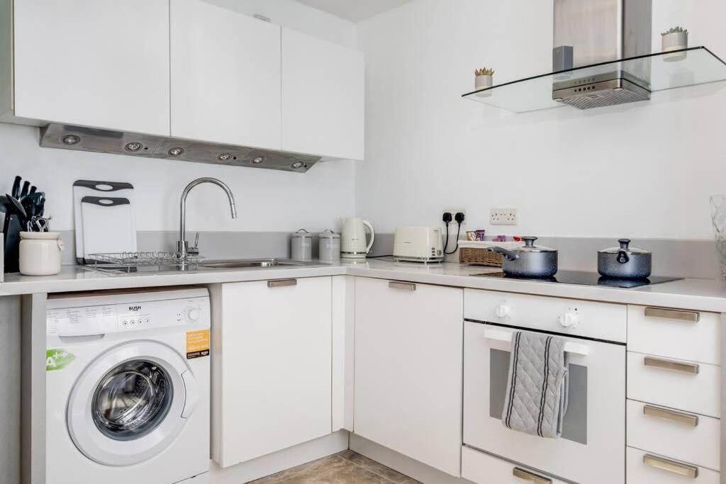 Luxury 2Bed Spacious Apartment- City Centre- Free Parking Birmingham Esterno foto